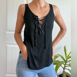 A & F - Black Front Lace-Up V-Neck Tank Top